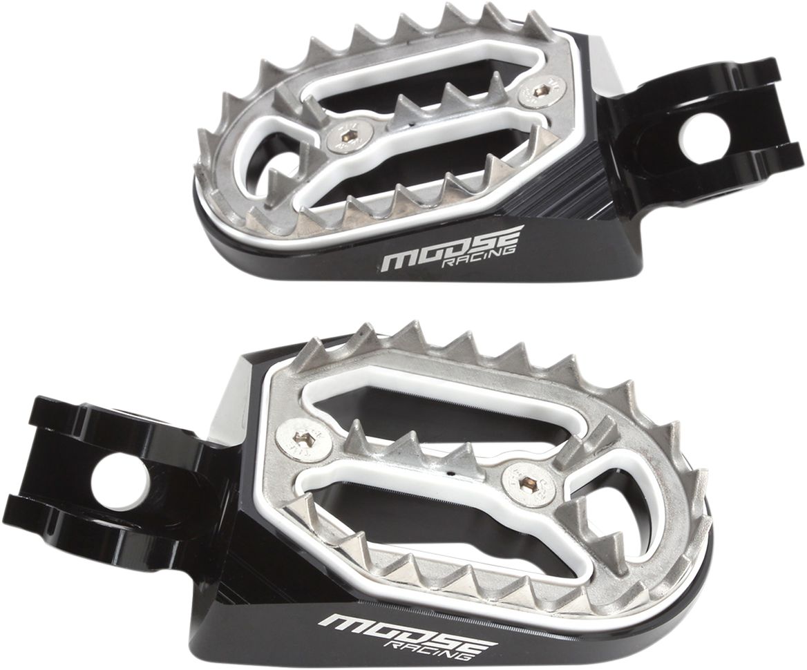 Qualifier Footpegs